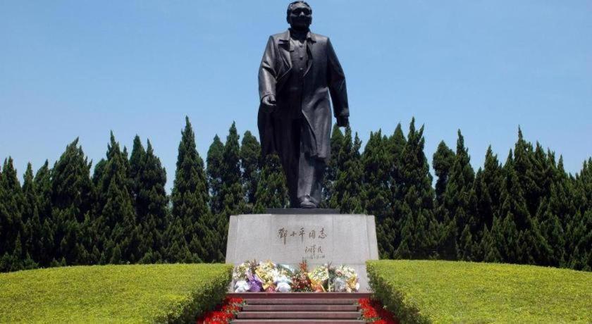 Zhenxing Hotel Шэньчжэнь Экстерьер фото