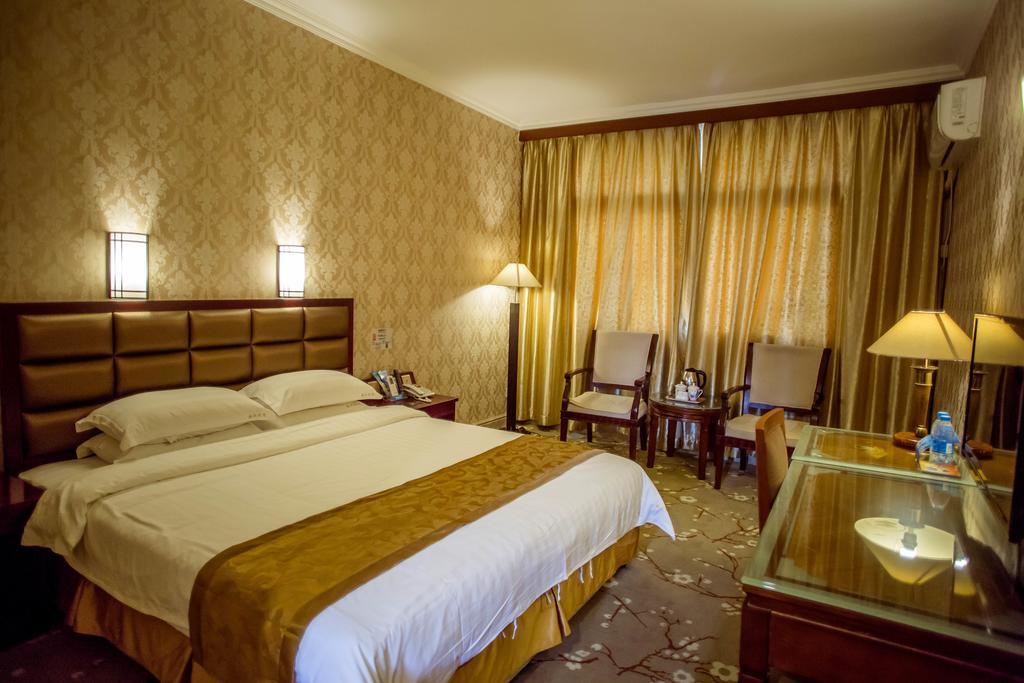 Zhenxing Hotel Шэньчжэнь Экстерьер фото
